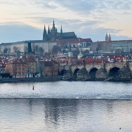 Charles Bridge Apartment Prague Exterior photo