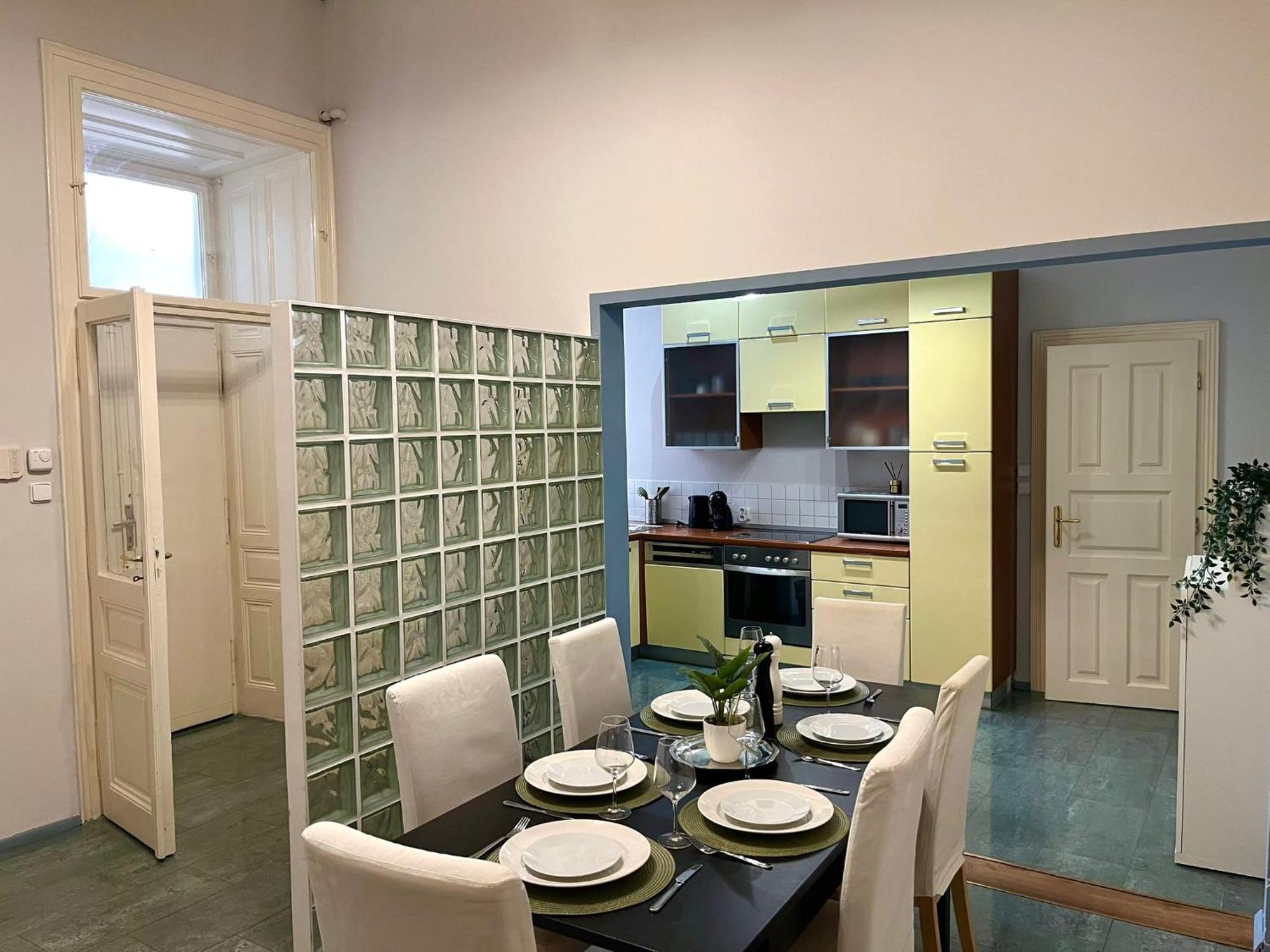 Apartment Charles Bridge